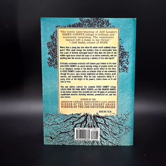 The Collected Essex County Jeff Lemire (Paperback or Softback) - Picture 2 of 11